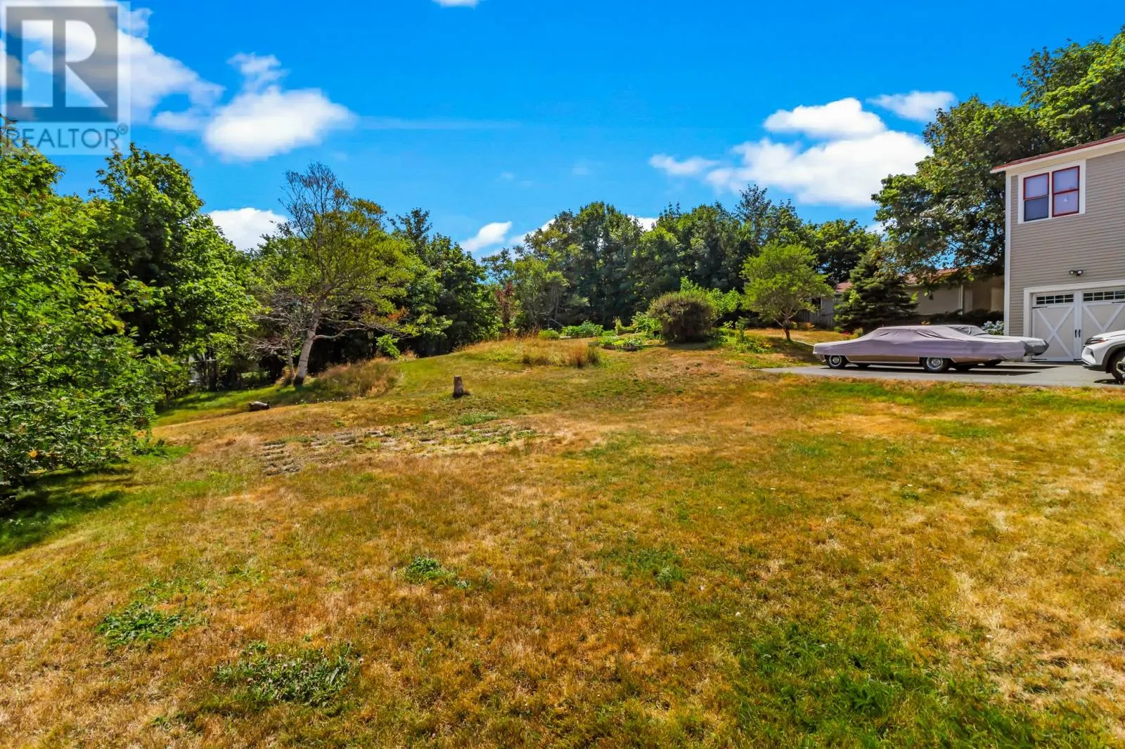 393 Hamilton Ext. Avenue
