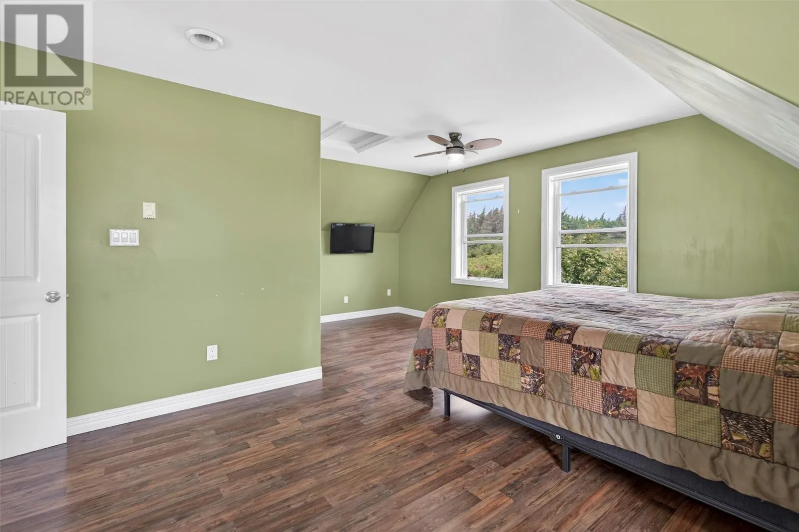 220 Back Track Road