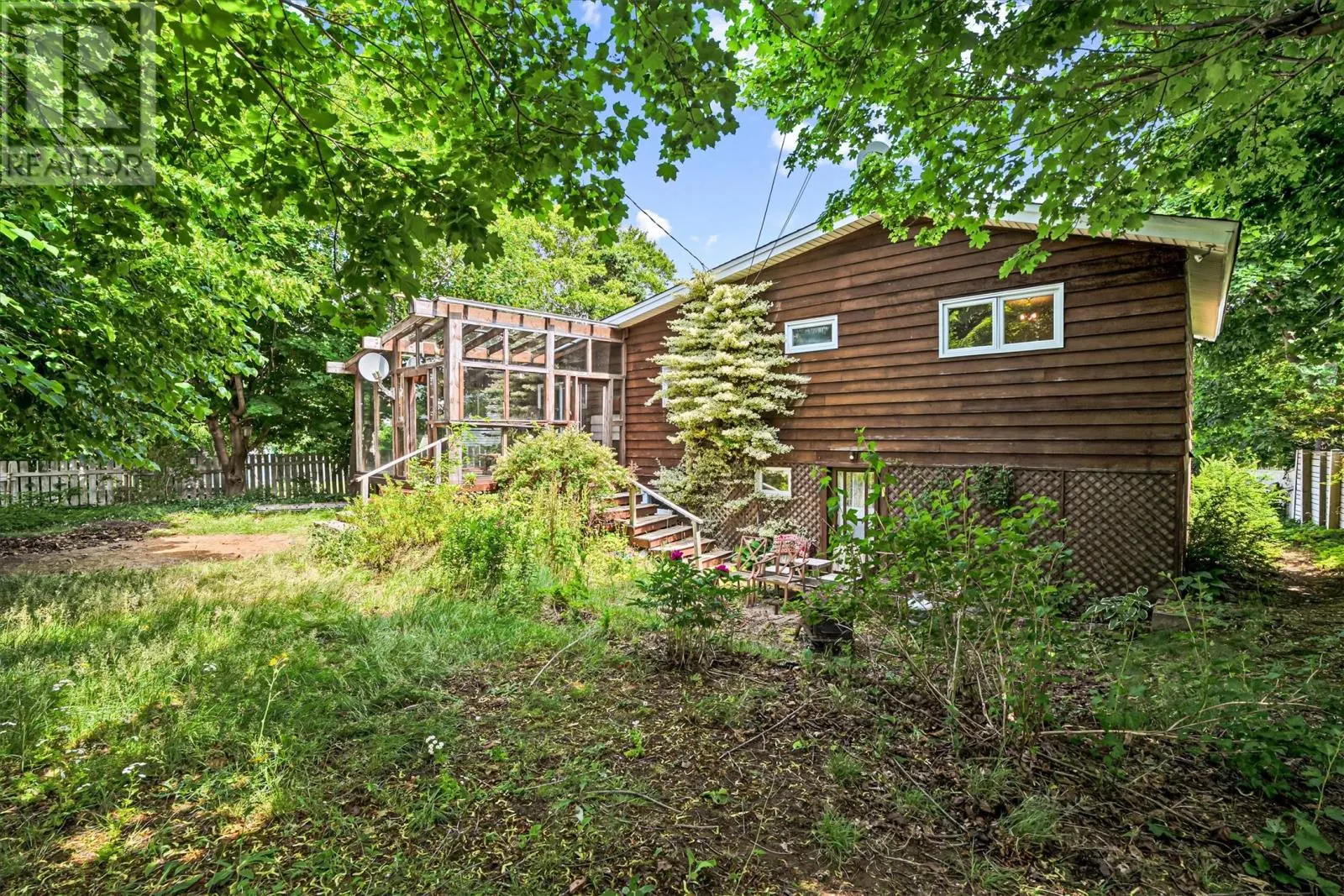 4 Conroy Place