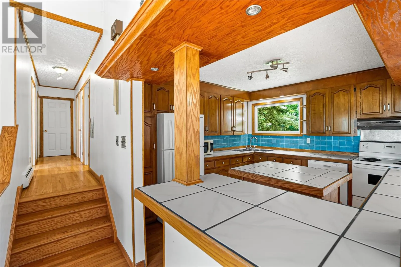 4 Conroy Place