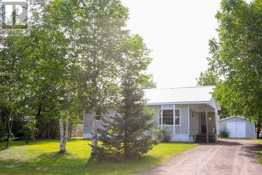 18 Macdonald Drive