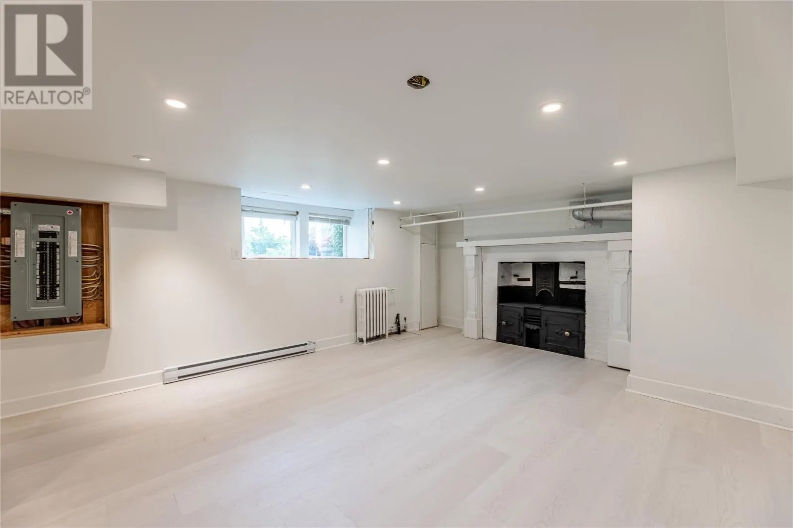 35 Monkstown Road