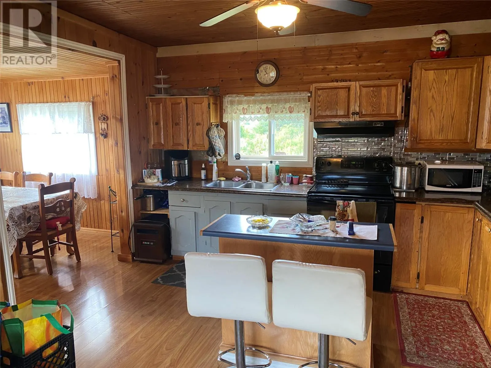 90 Mobile First Pond Road