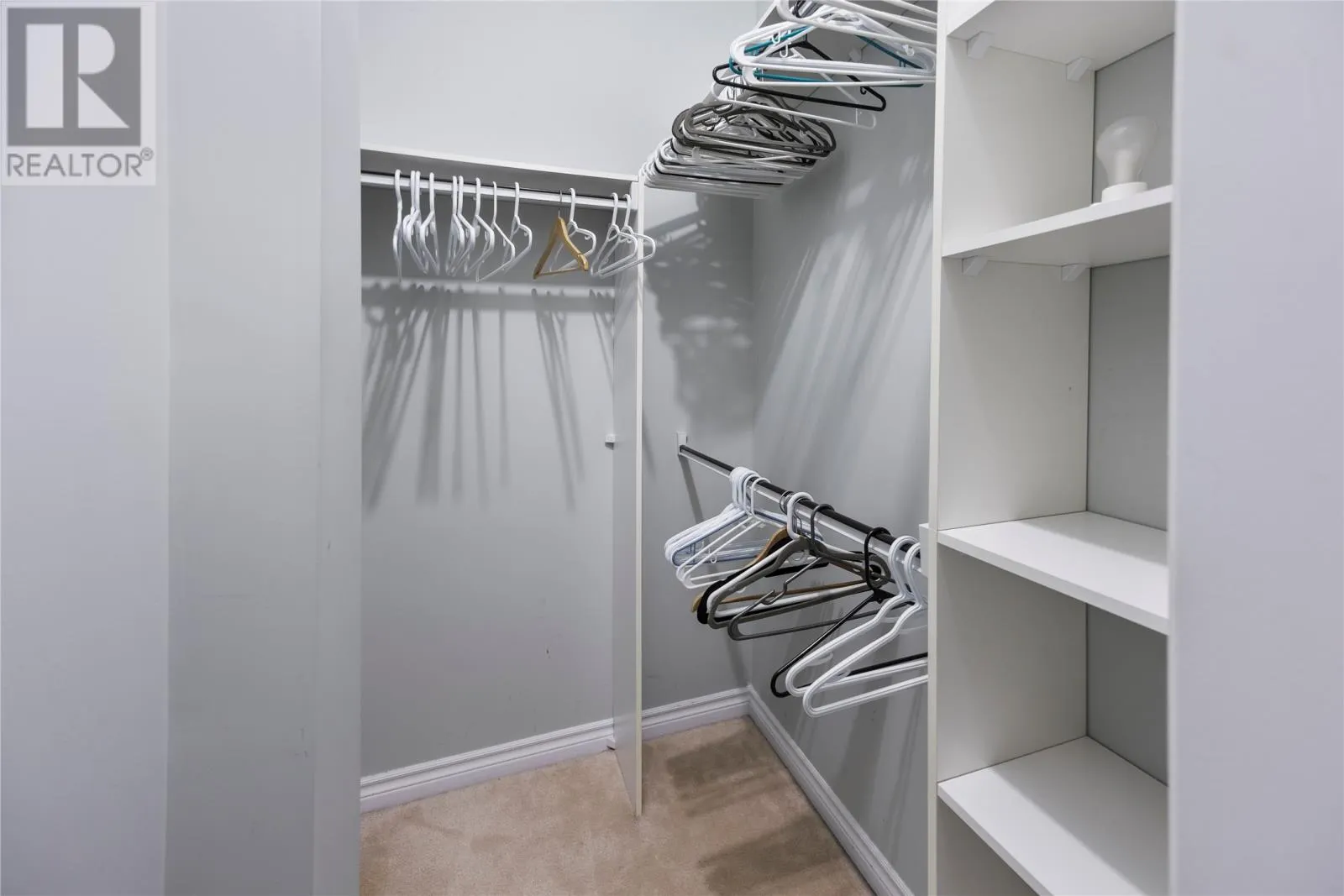 22 Flavin Street Unit#403, #403