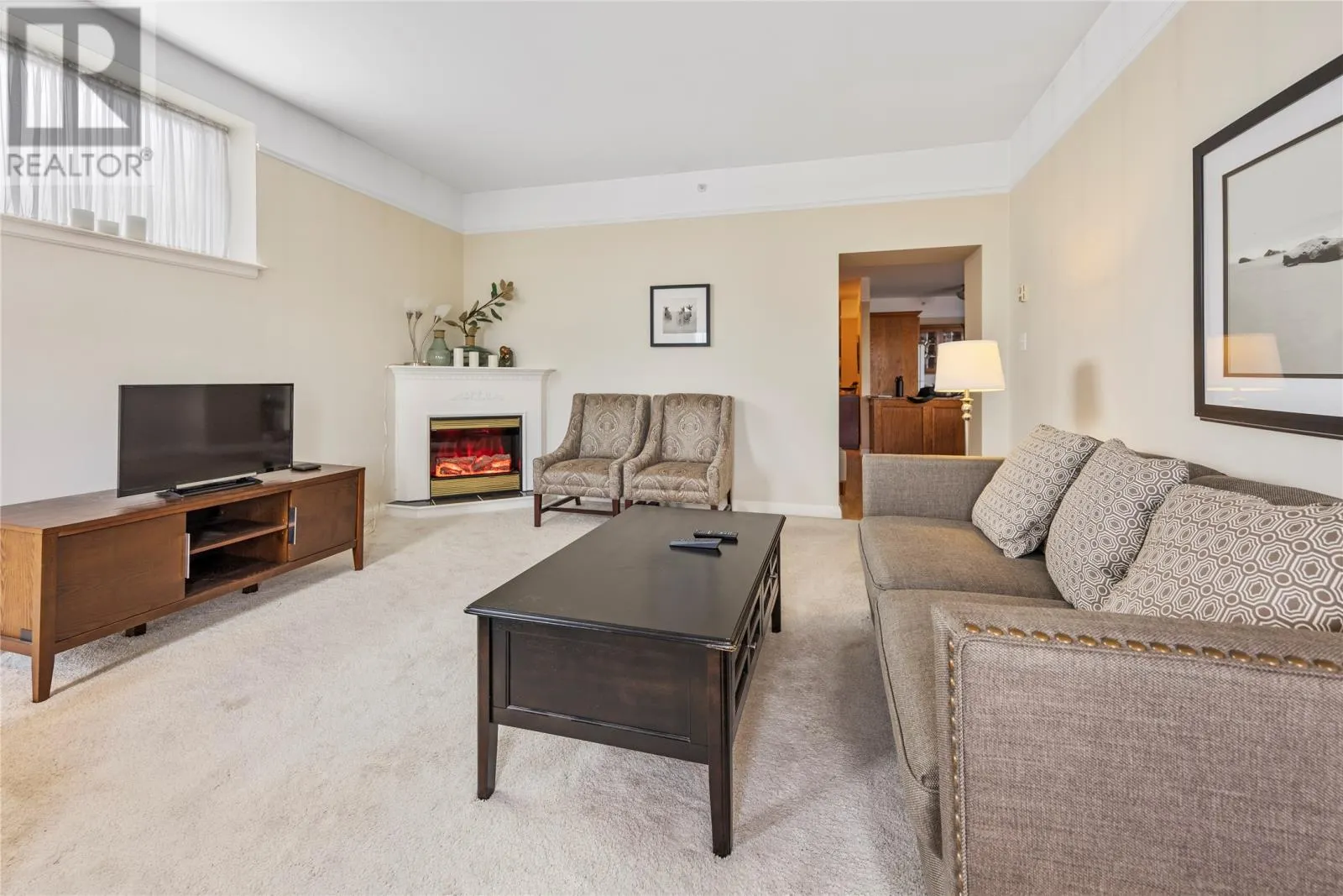 22 Flavin Street Unit#403, #403