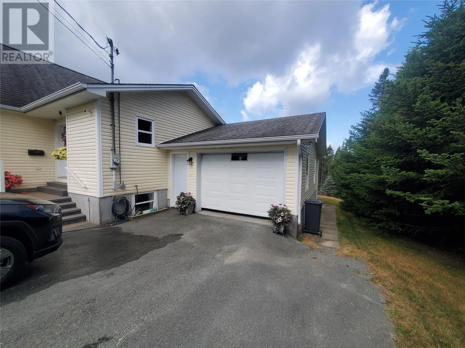 51 Kings Hill Road