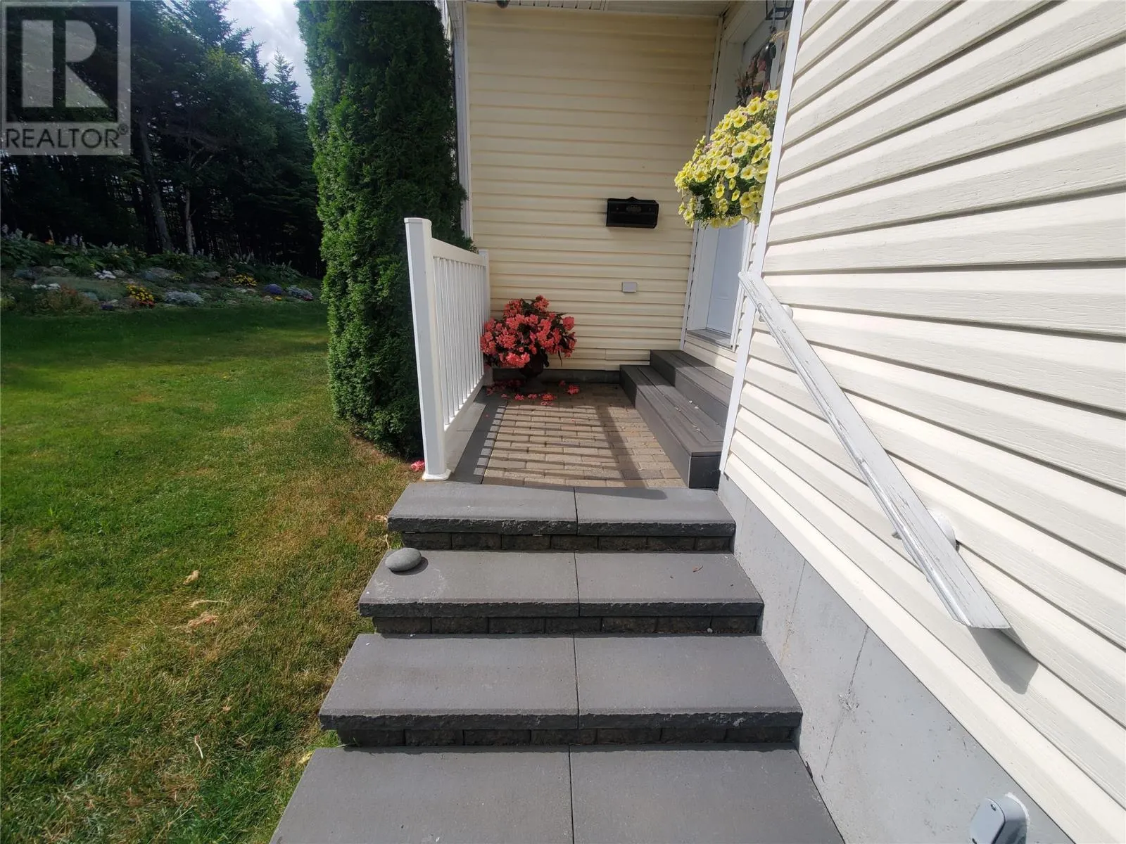 51 Kings Hill Road