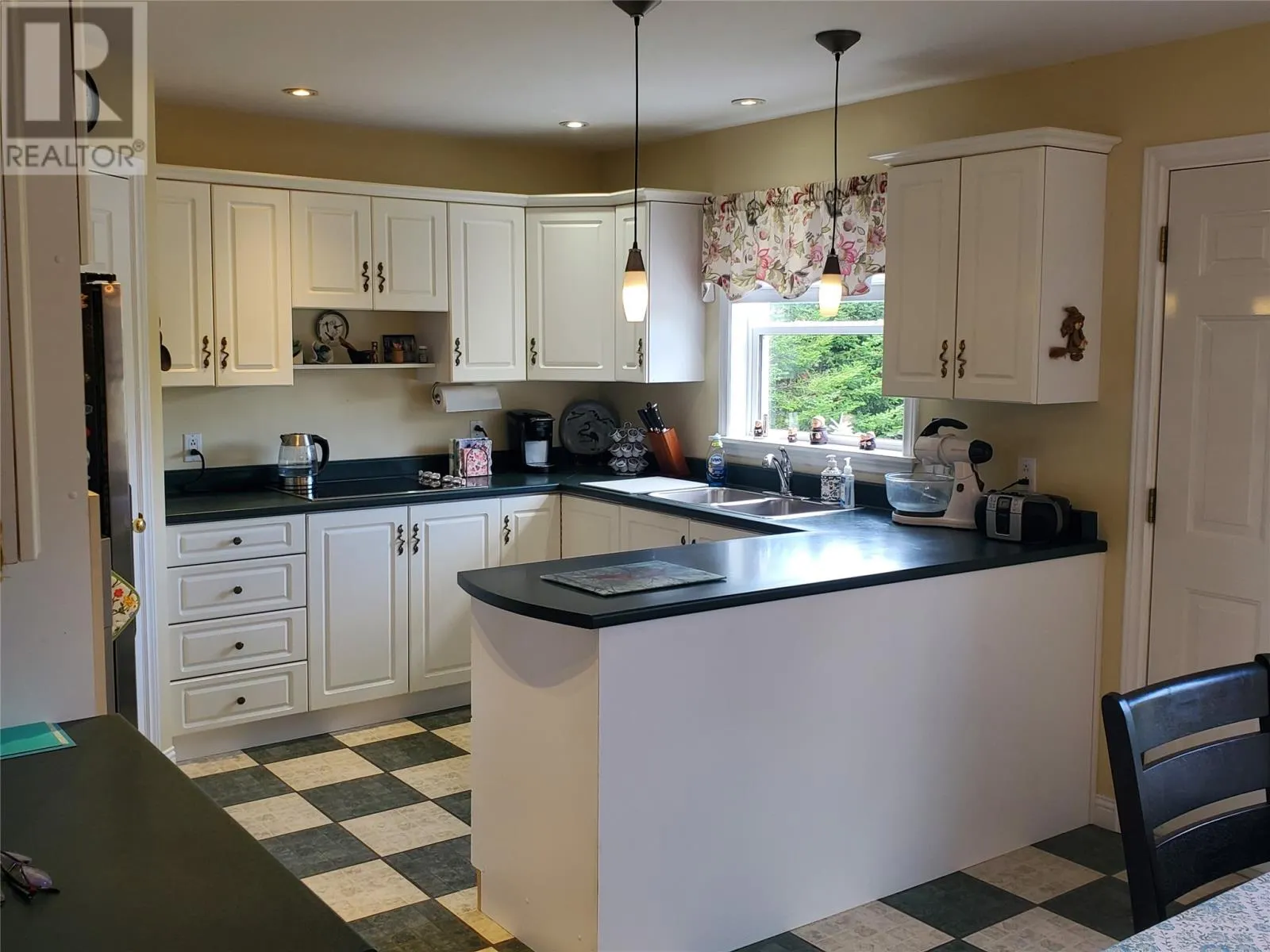 51 Kings Hill Road