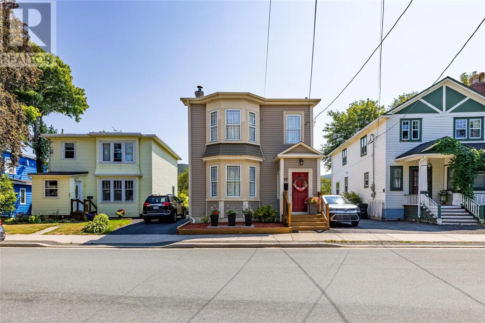 25 Craigmillar Avenue