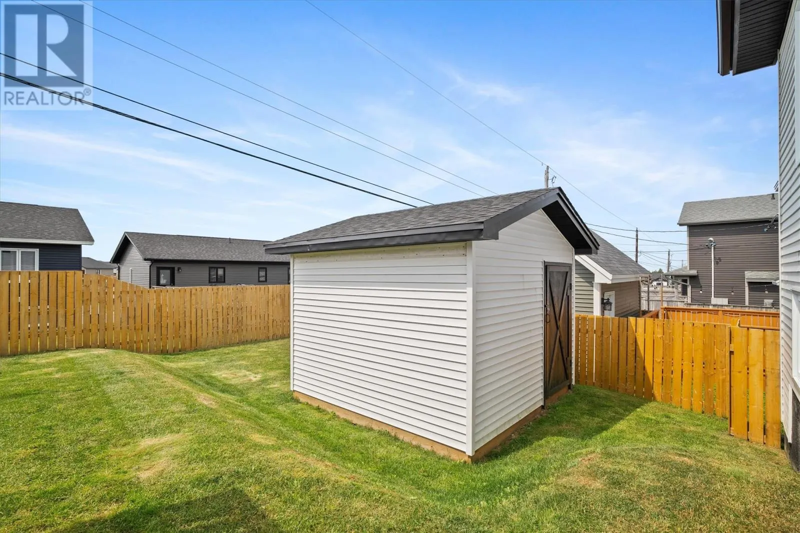 18 Caravelle Place