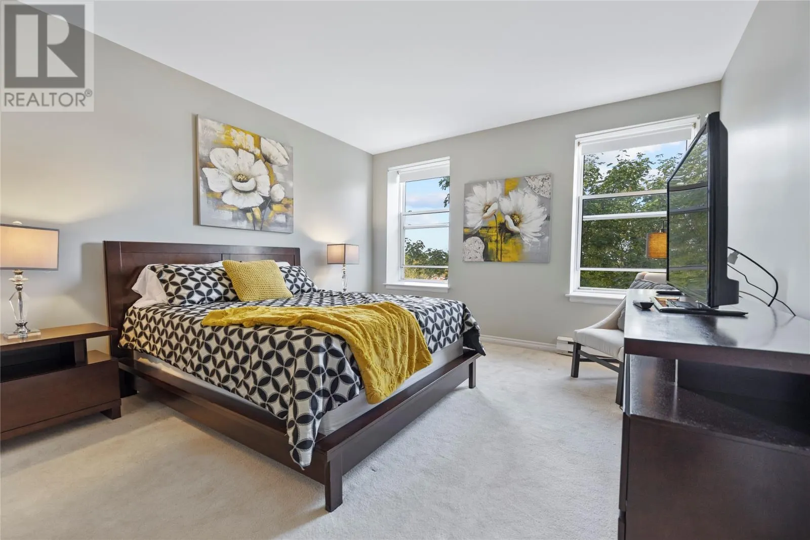 22 Flavin Street Unit#403, #403