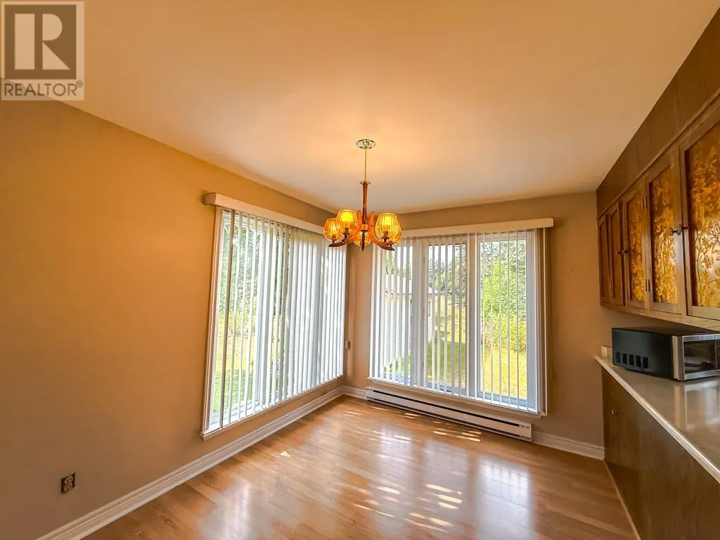 31 Woodville Crescent