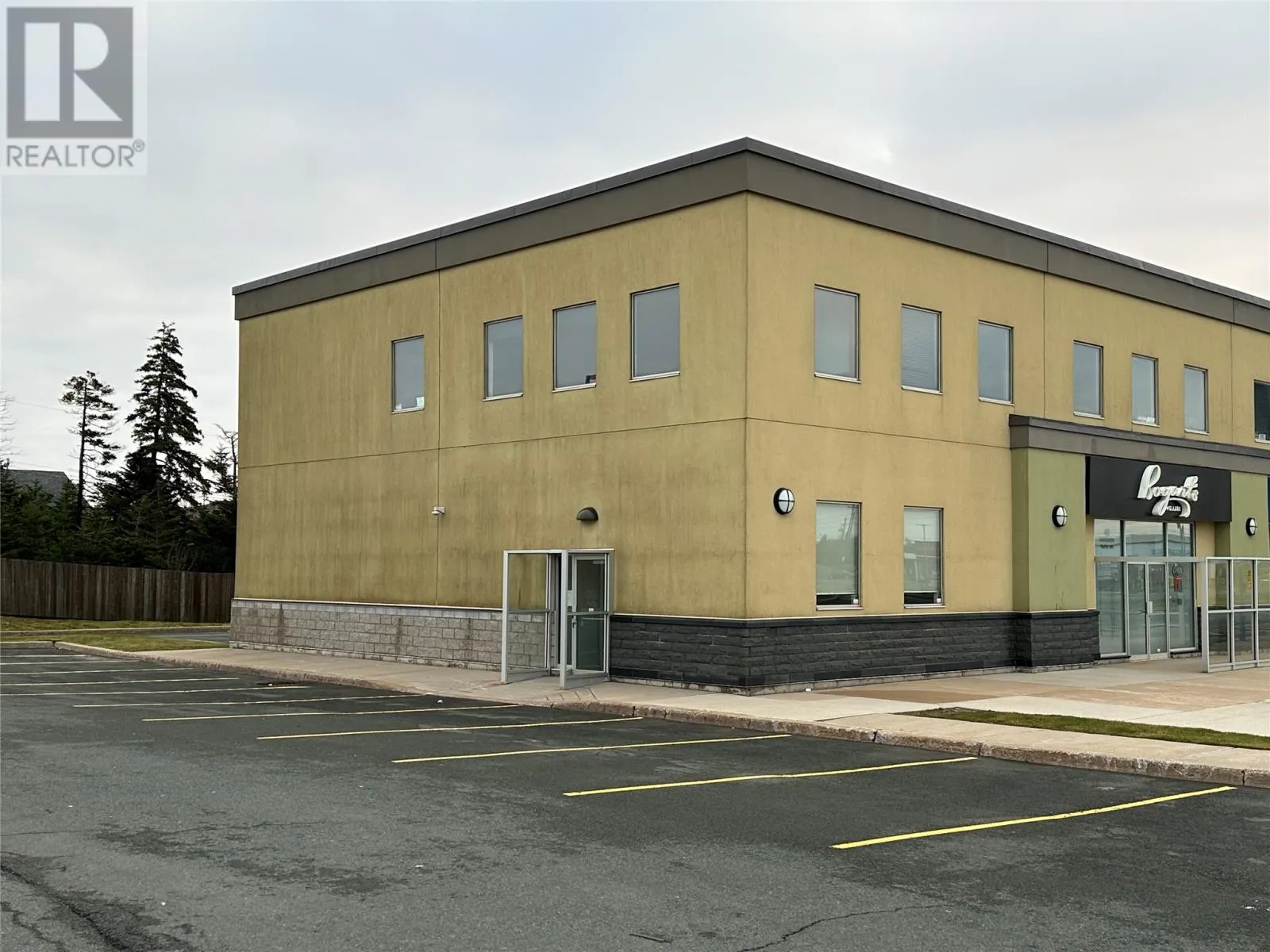 40 Aberdeen Avenue Unit#106, #106