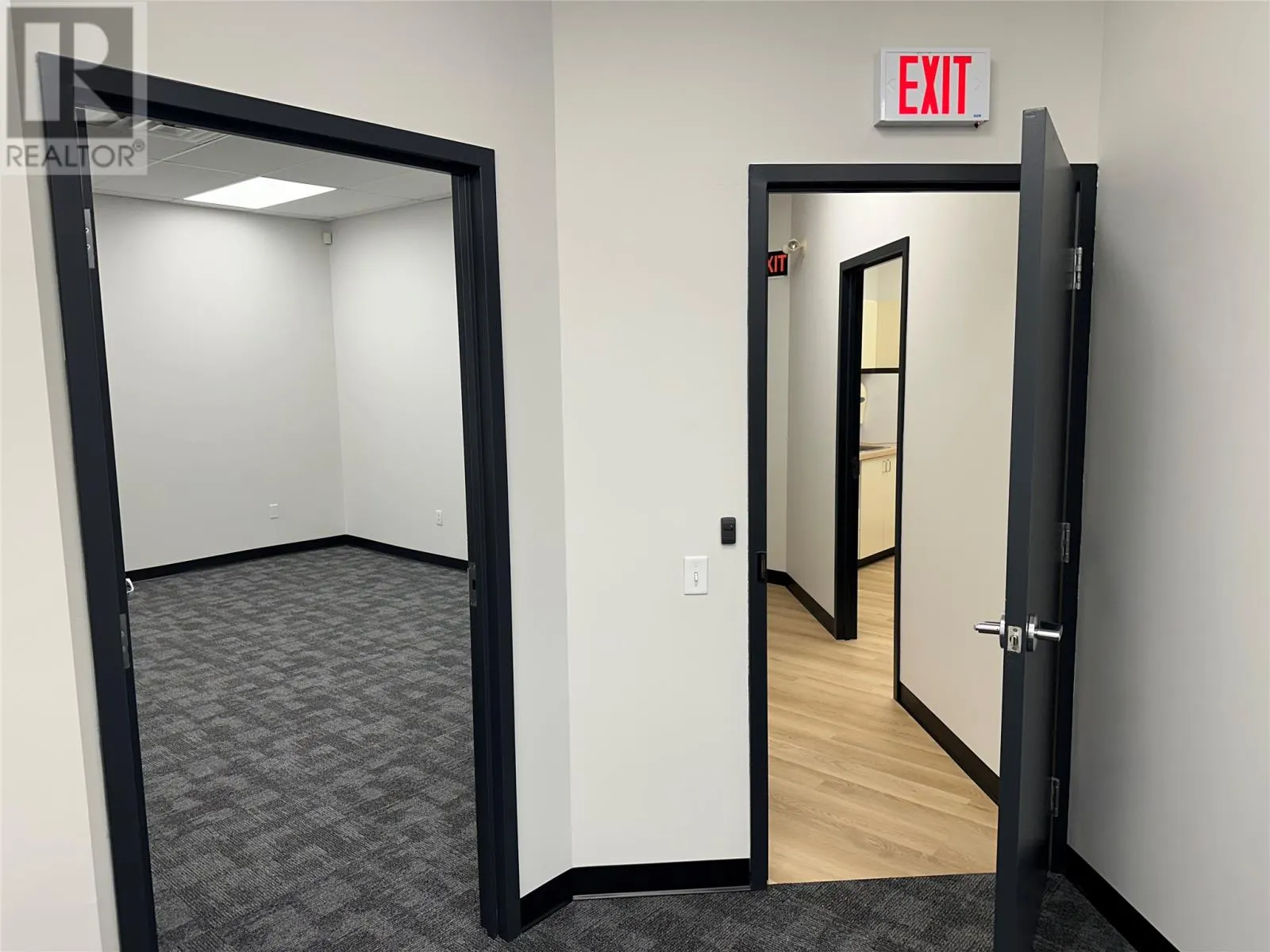 40 Aberdeen Avenue Unit#106, #106