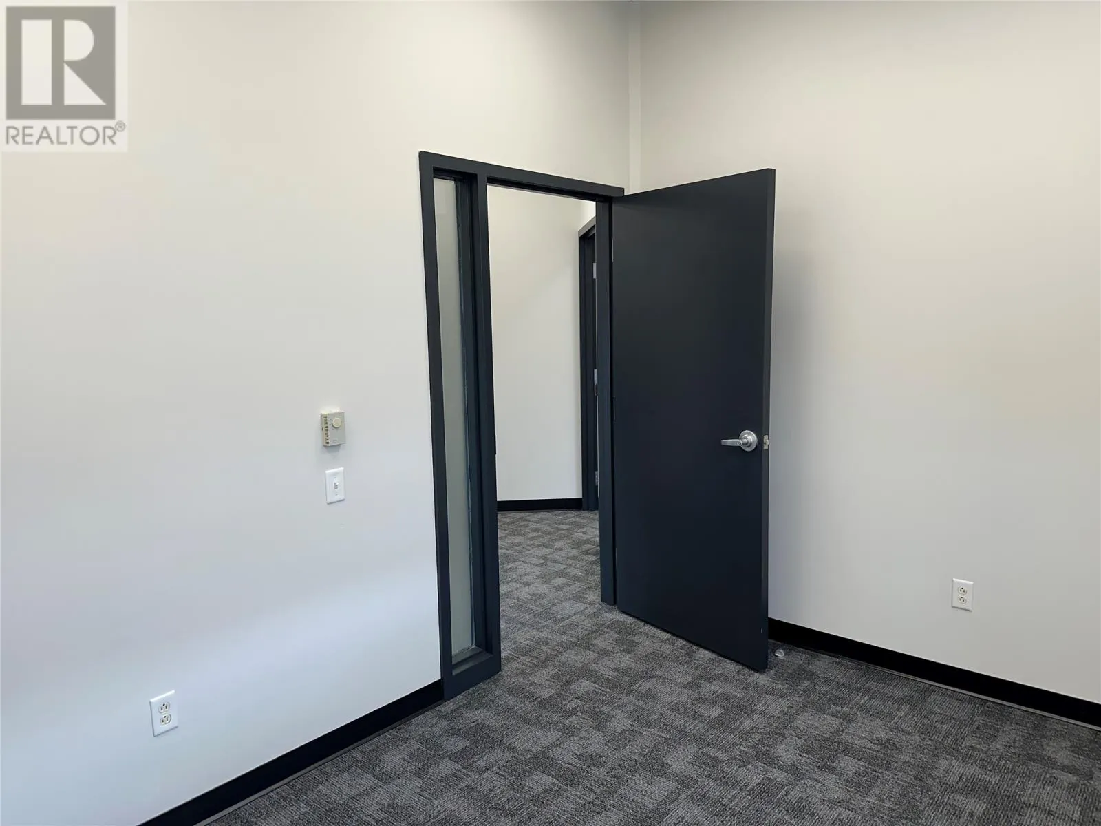 40 Aberdeen Avenue Unit#106, #106