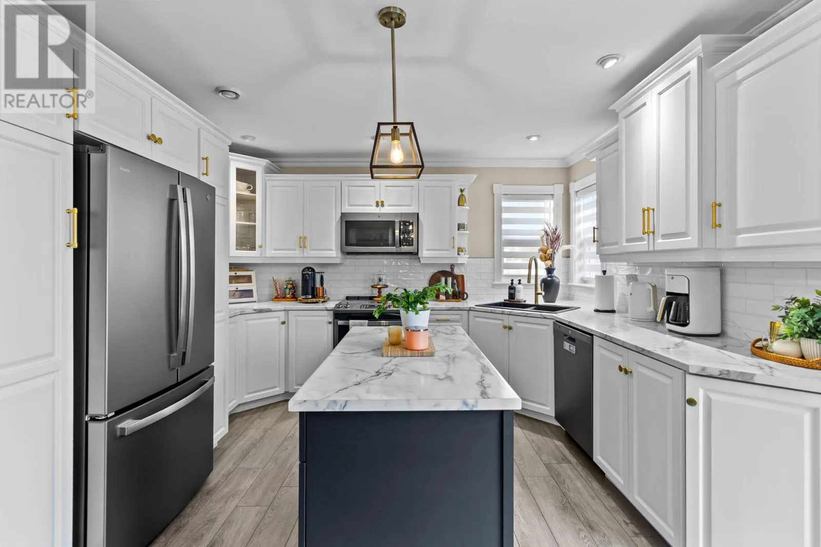 19 Teakwood Drive