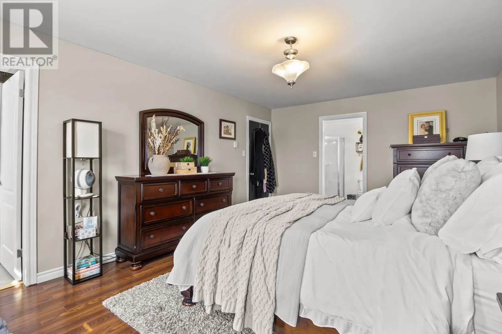 19 Teakwood Drive
