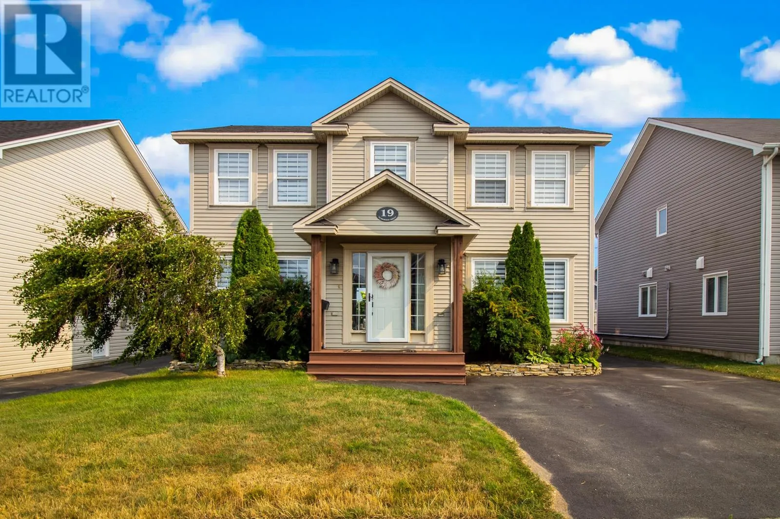 19 Teakwood Drive