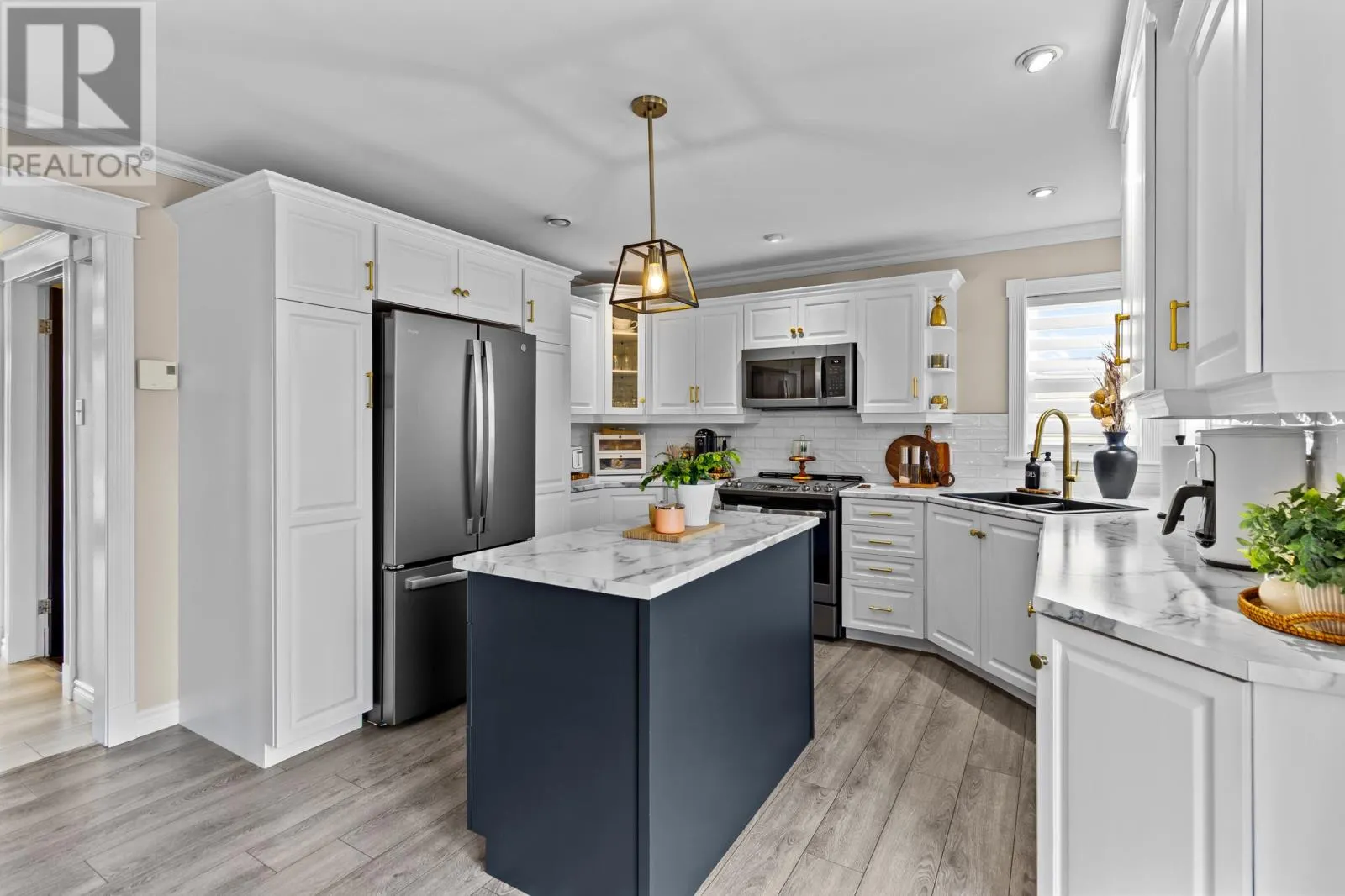 19 Teakwood Drive
