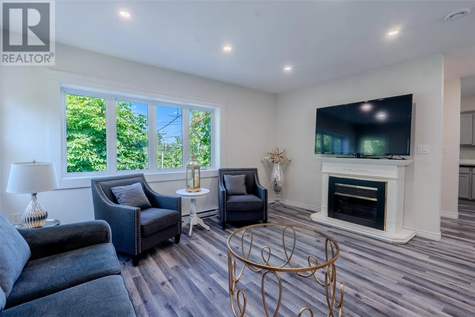 4 Whitty Place
