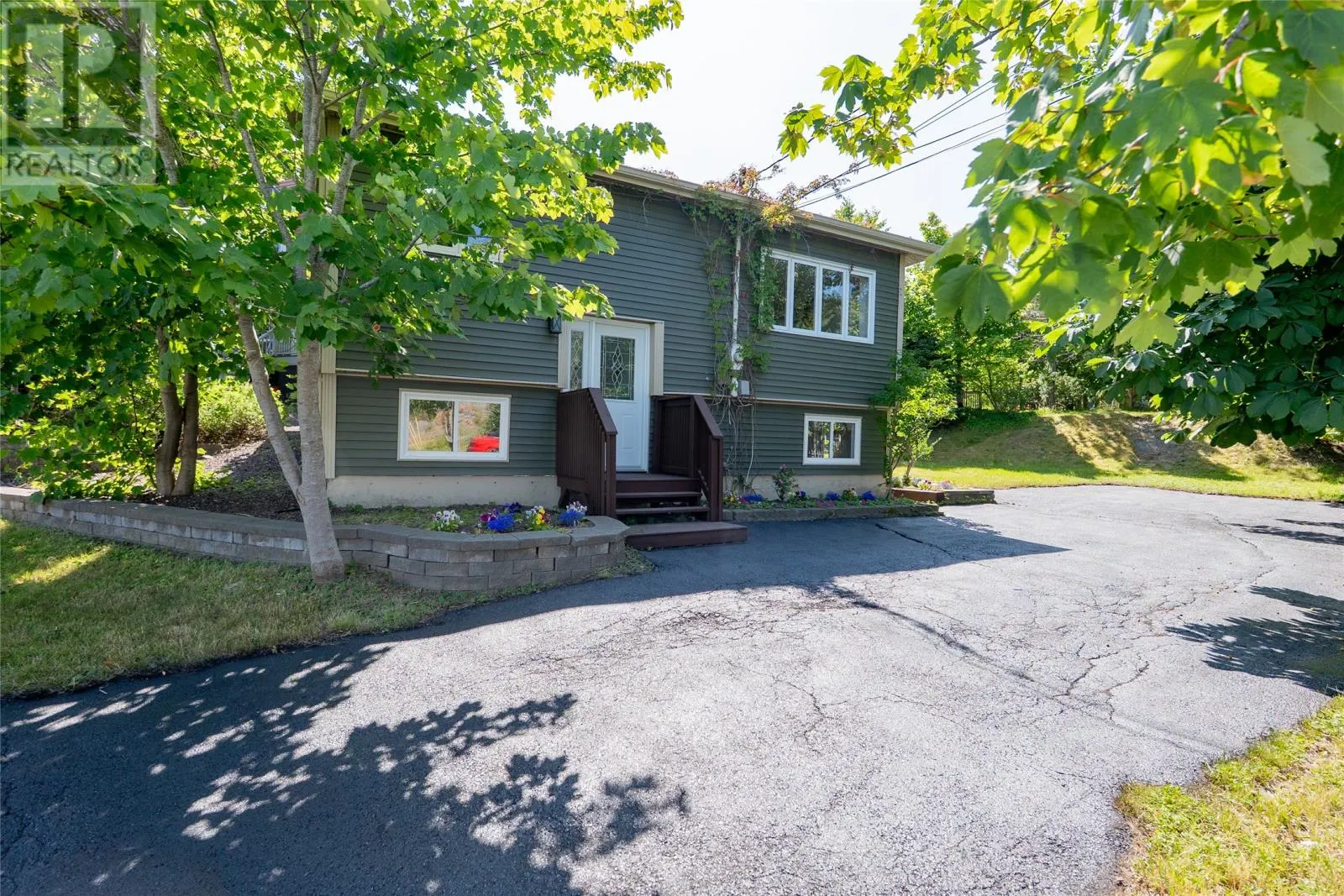 4 Whitty Place