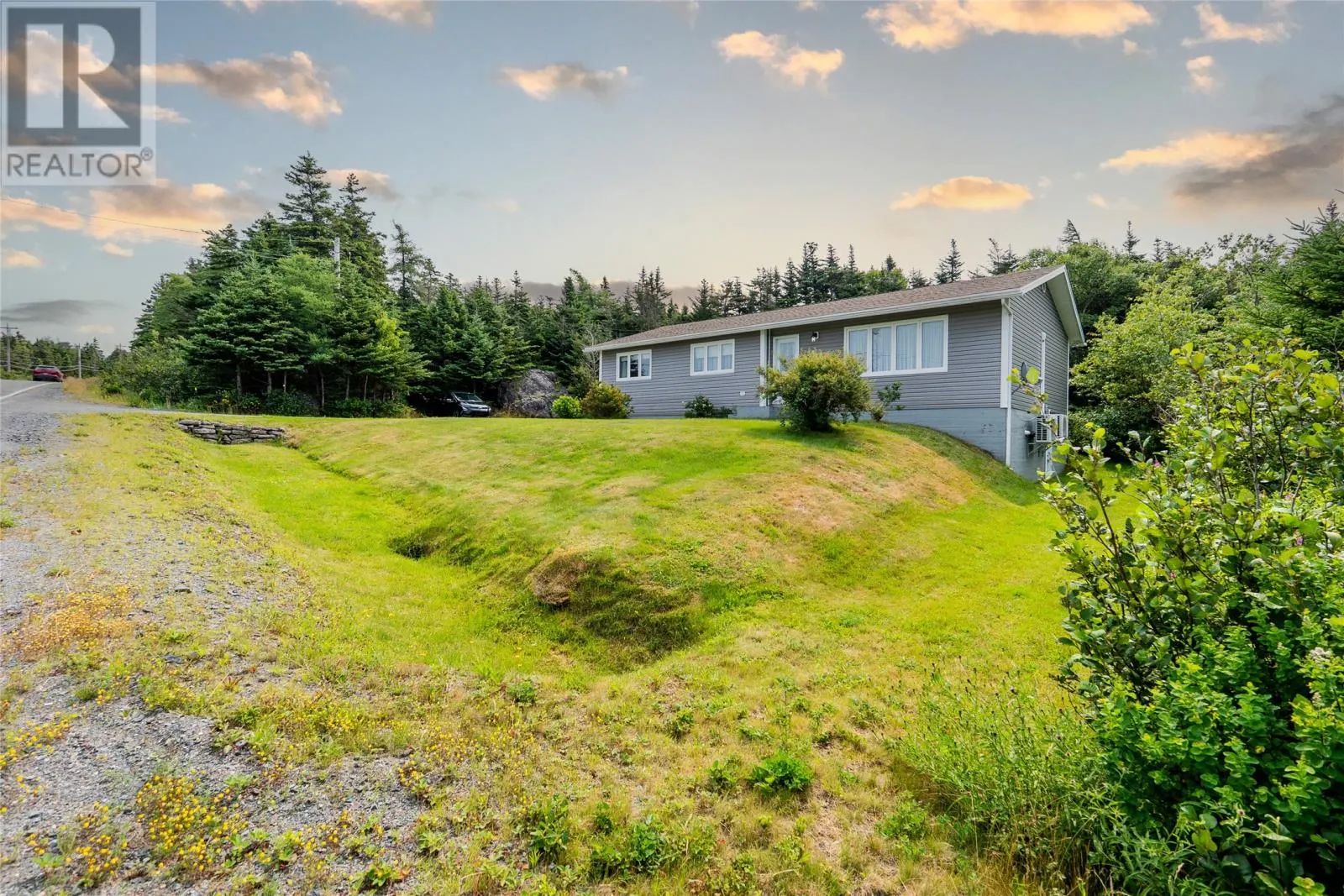 545-547 Conception Bay Highway