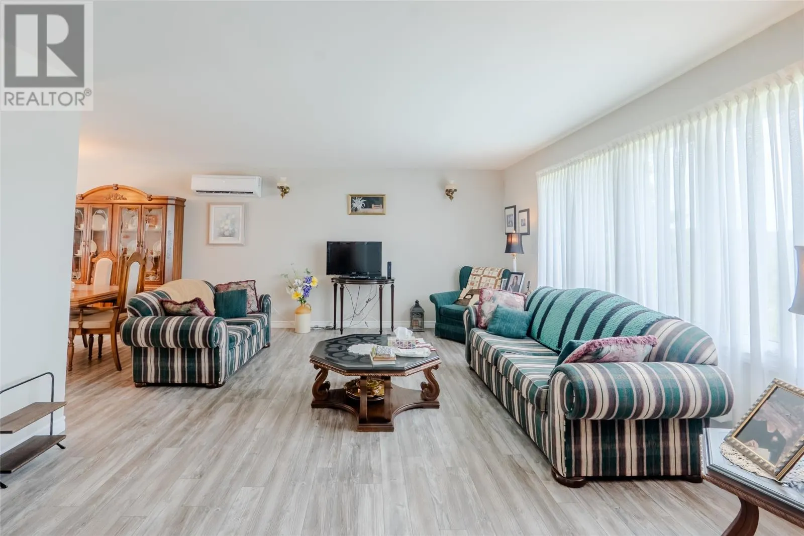 545-547 Conception Bay Highway