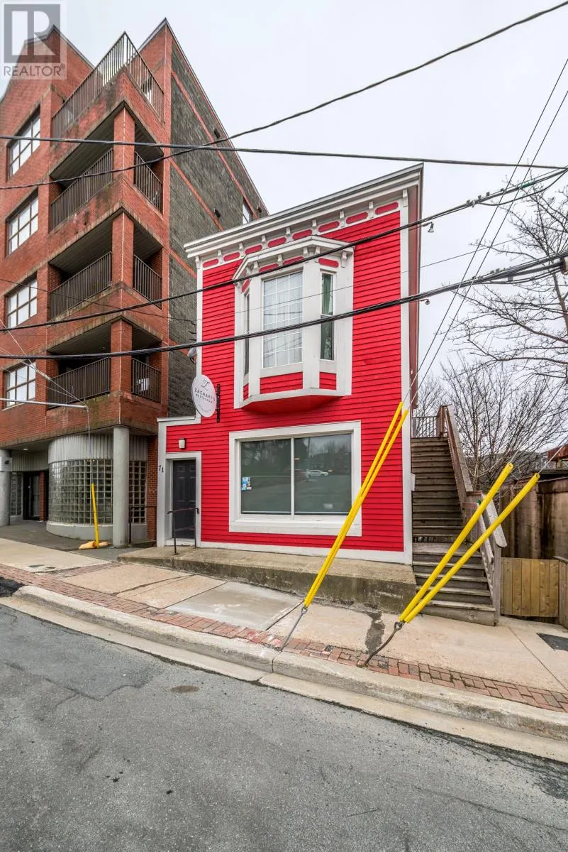 71 Duckworth Street