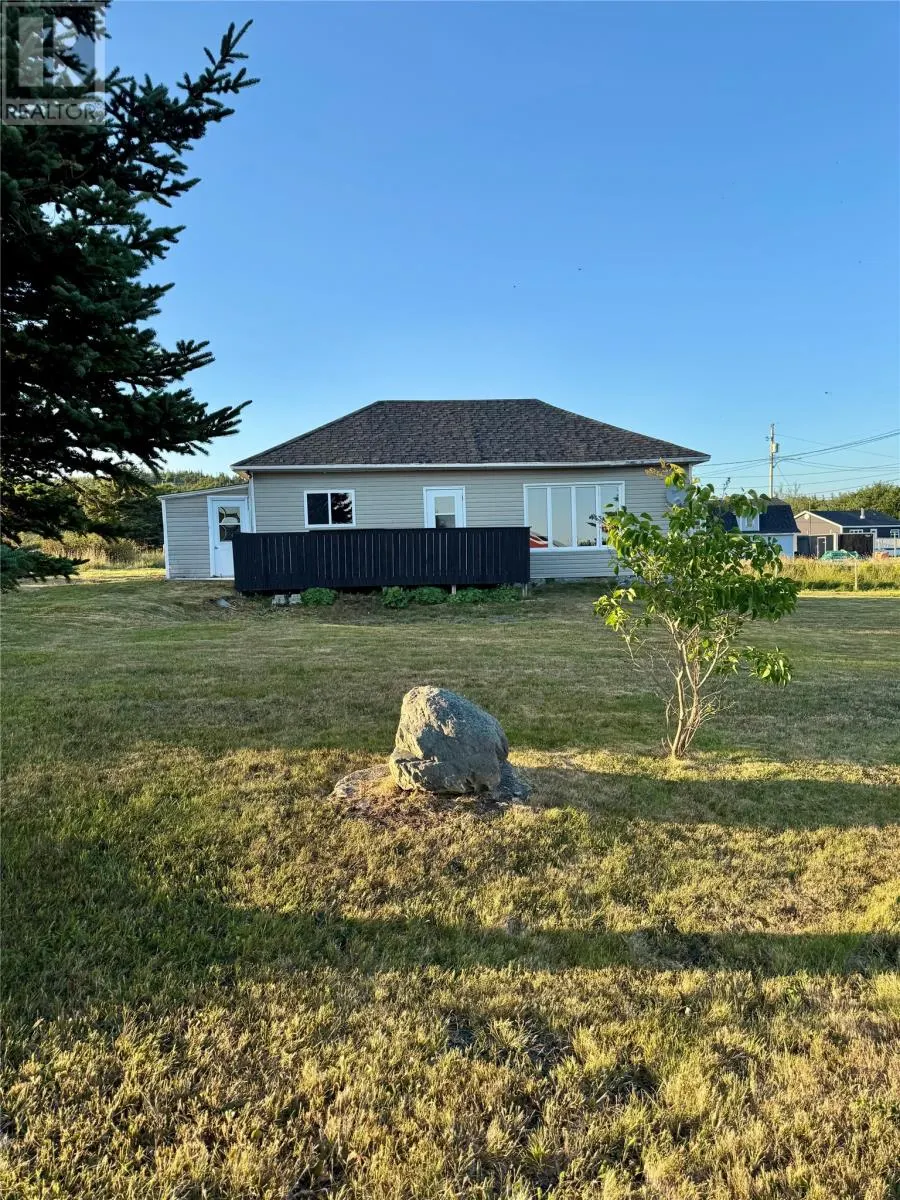 7 Boar Point Hill Road