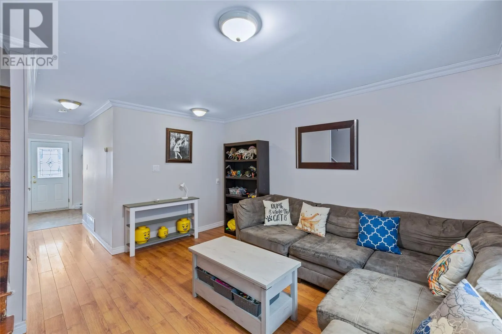 37 Devine Place