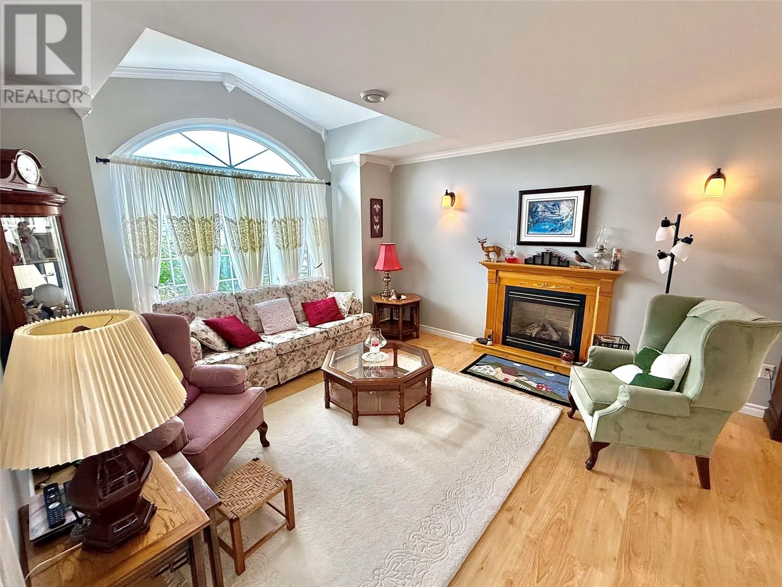 21 HIBERNIA Drive