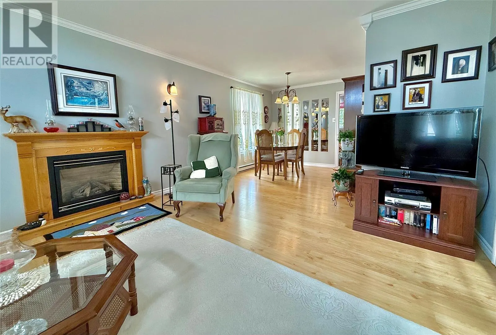 21 HIBERNIA Drive