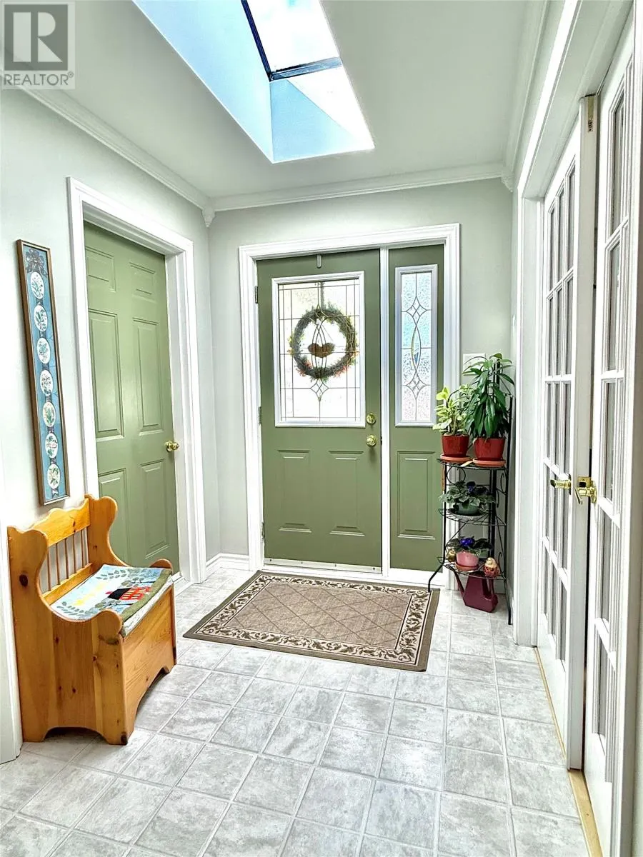 21 HIBERNIA Drive