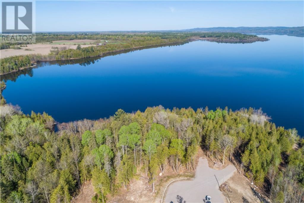 473 MULLOY BAY DRIVE, Westmeath