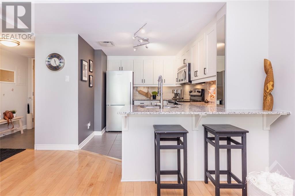 Listing 1297647 - Large Photo # 7