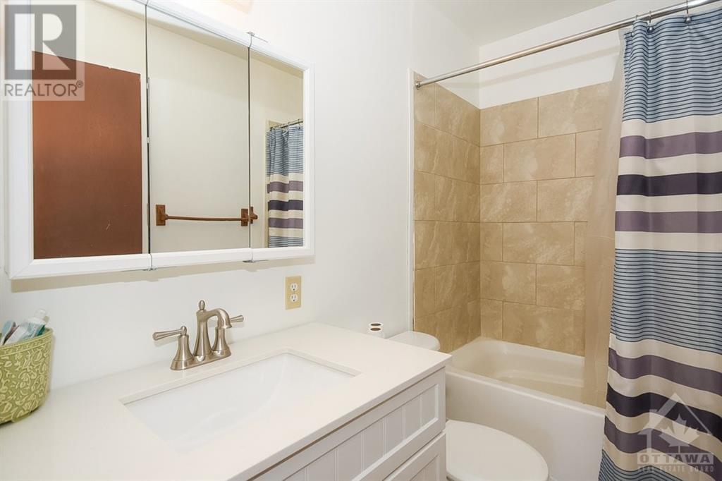 Listing 1297873 - Large Photo # 22