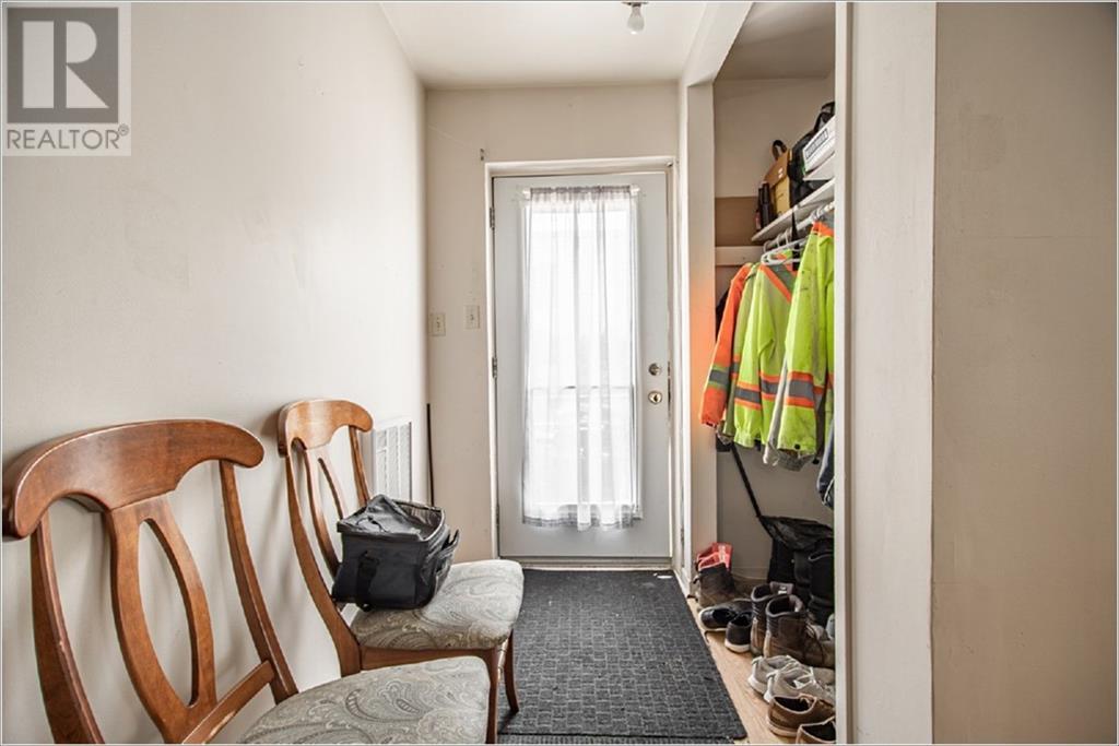 Listing 1298022 - Large Photo # 18