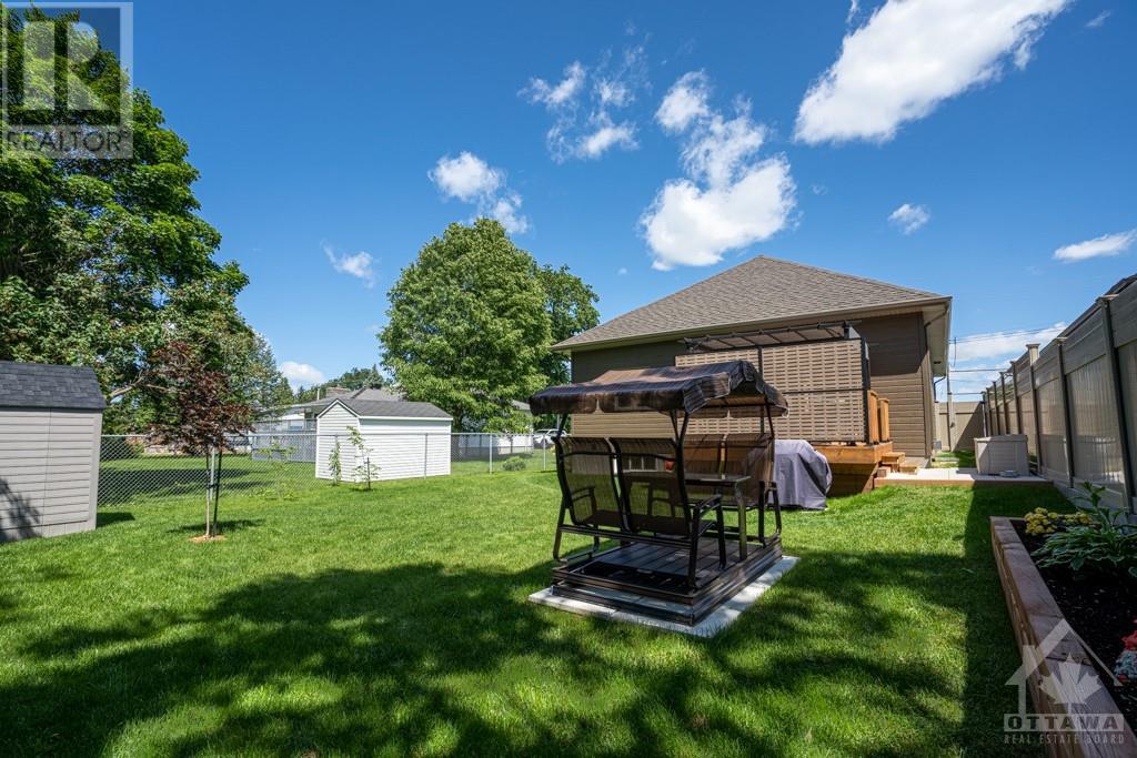 Listing 1299362 - Large Photo # 19