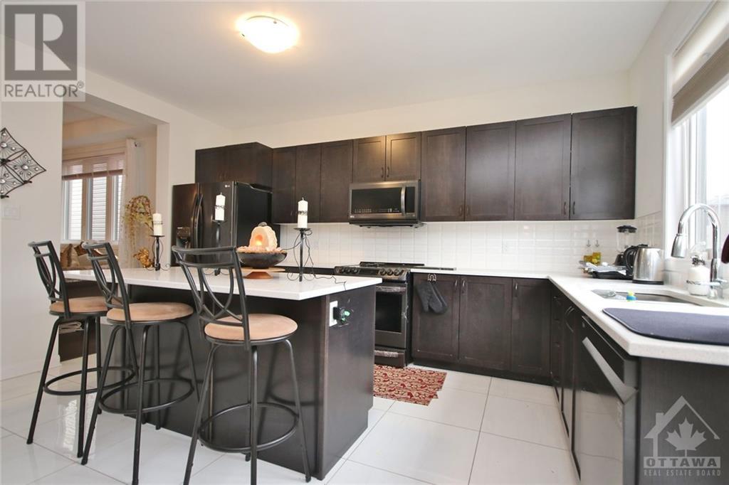 Listing 1299880 - Large Photo # 16
