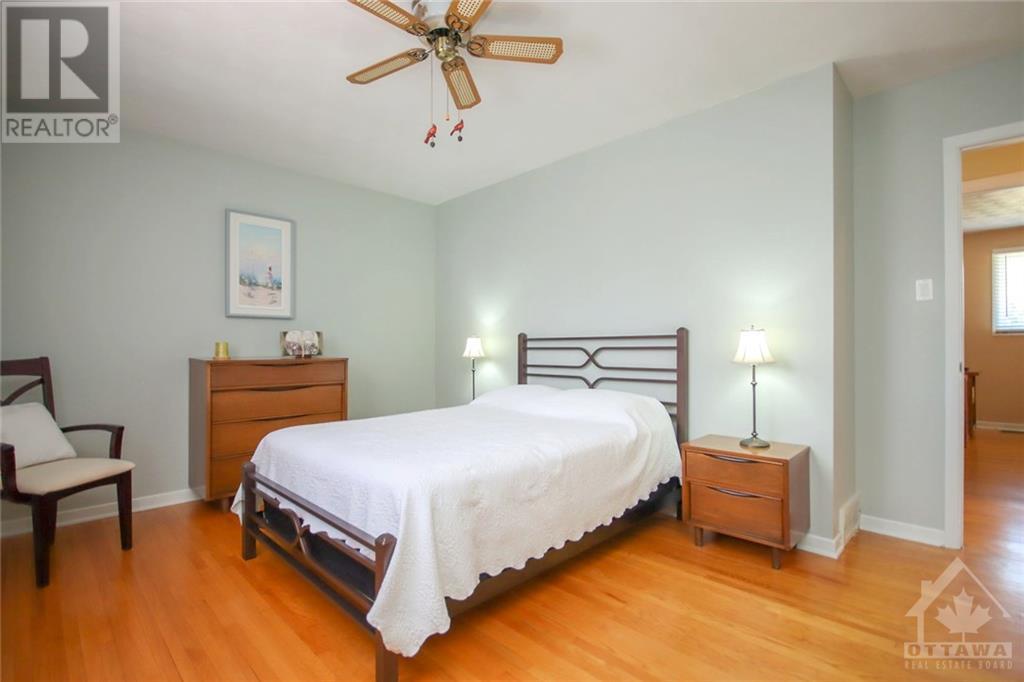 Listing 1300258 - Large Photo # 11