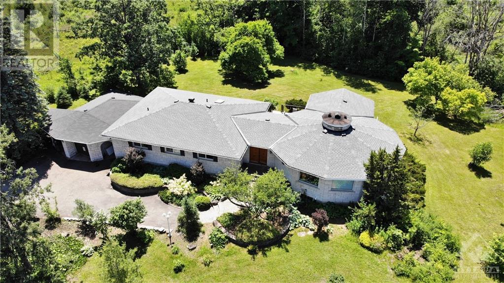 Listing 1300703 - Large Photo # 5