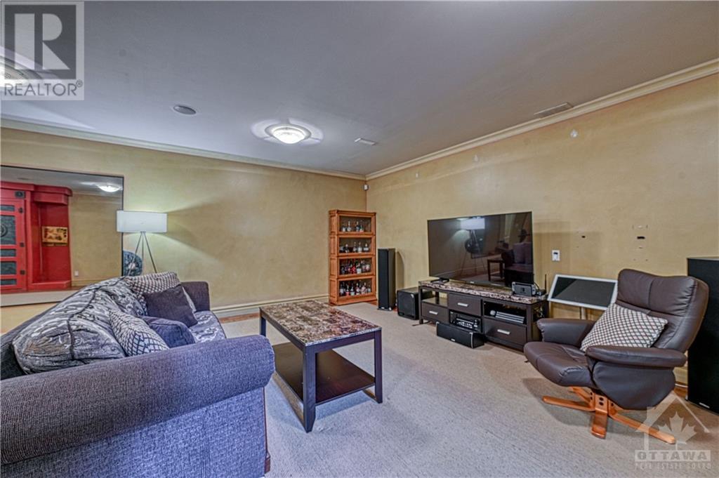 Listing 1302788 - Large Photo # 25
