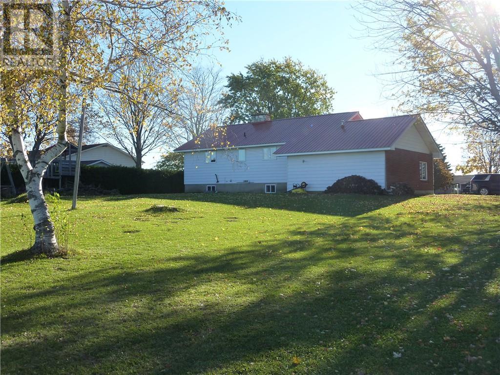 Listing 1305547 - Large Photo # 4