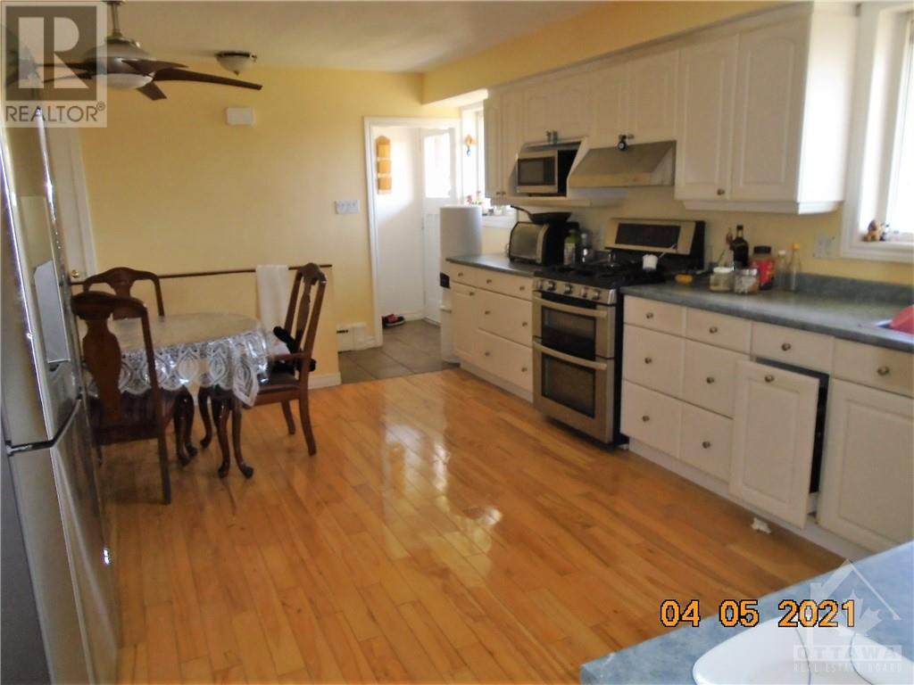 Listing 1306610 - Large Photo # 12