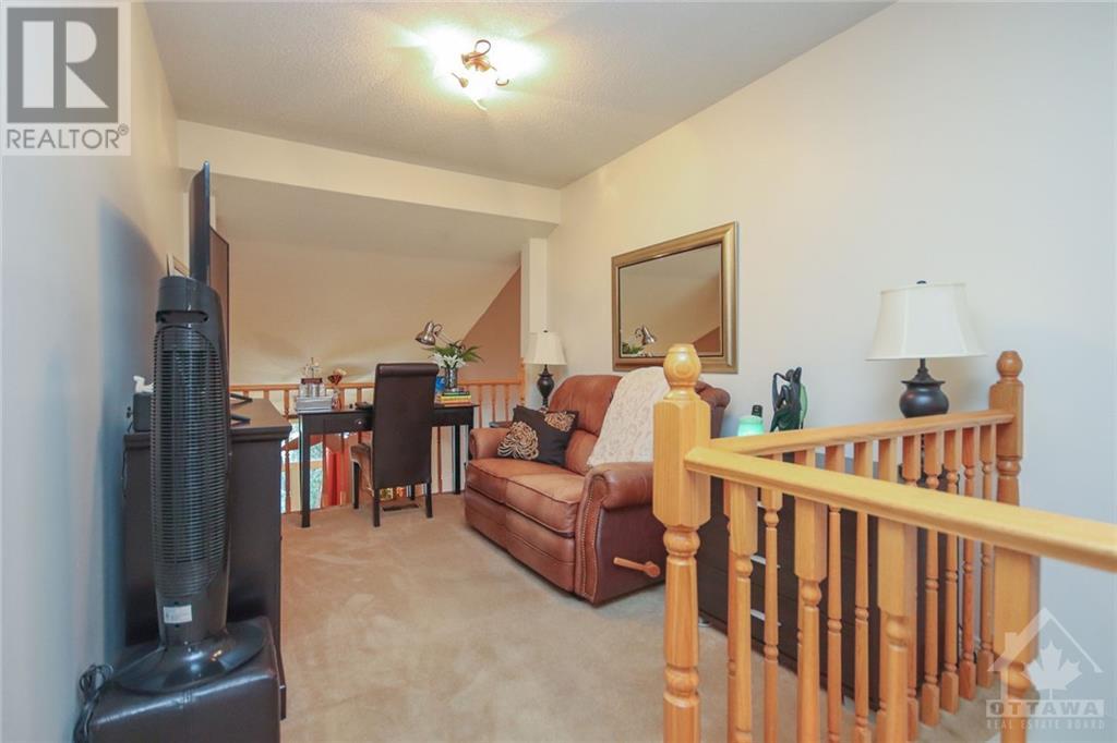 Listing 1306818 - Large Photo # 22