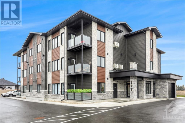 271 BELFORT STREET UNIT#105, Embrun