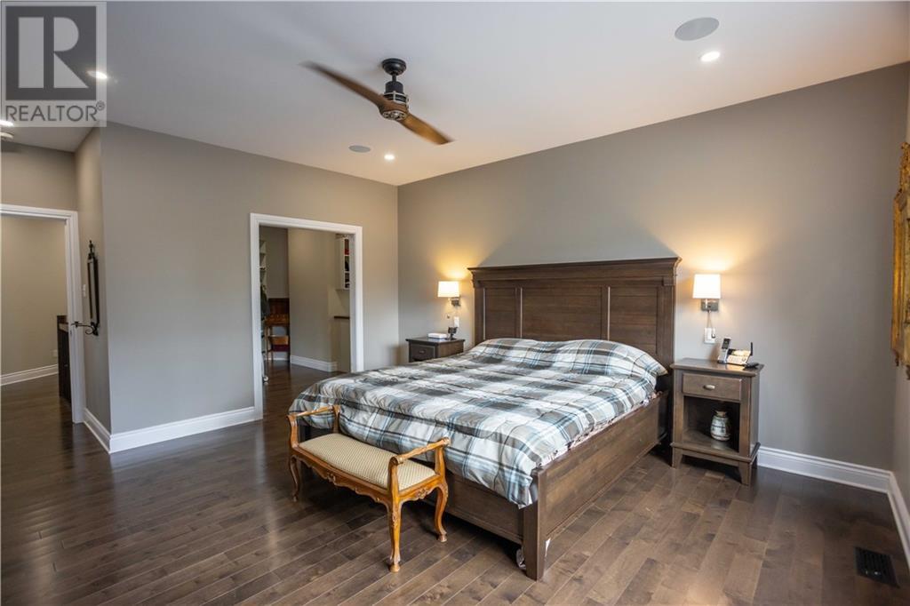 Listing 1308407 - Large Photo # 21