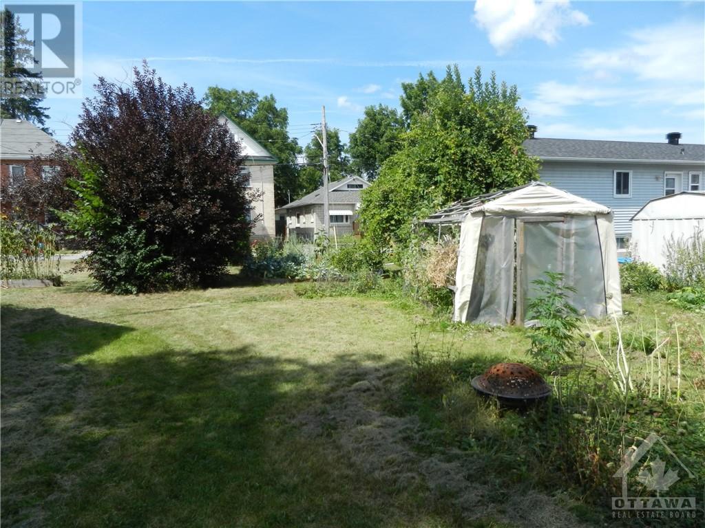 Listing 1309360 - Large Photo # 7