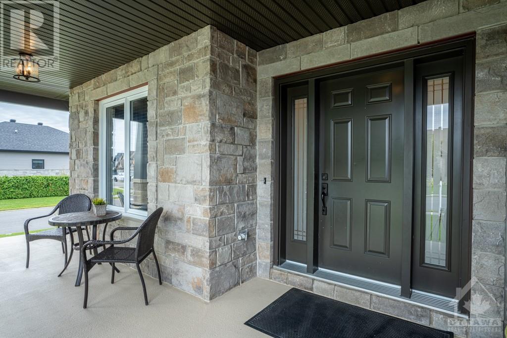 Listing 1310476 - Large Photo # 3