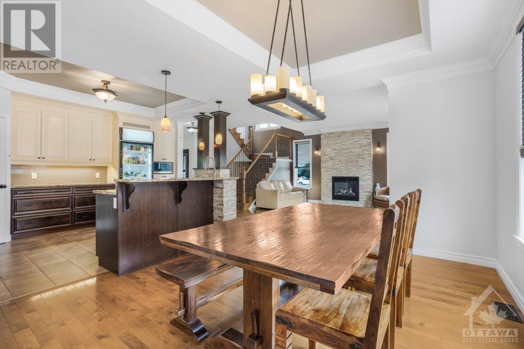 Listing 1310476 - Large Photo # 10